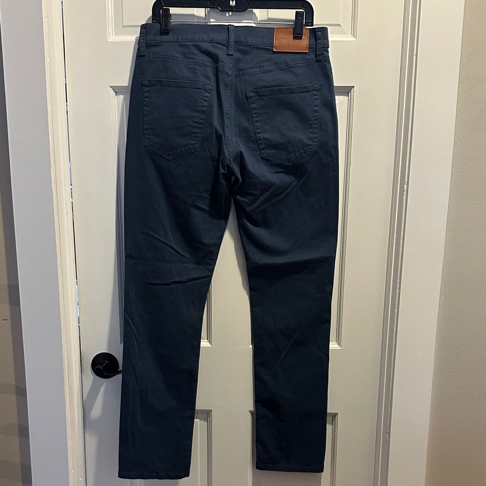 Lucky Brand Men's Deep Blue Straight Jeans